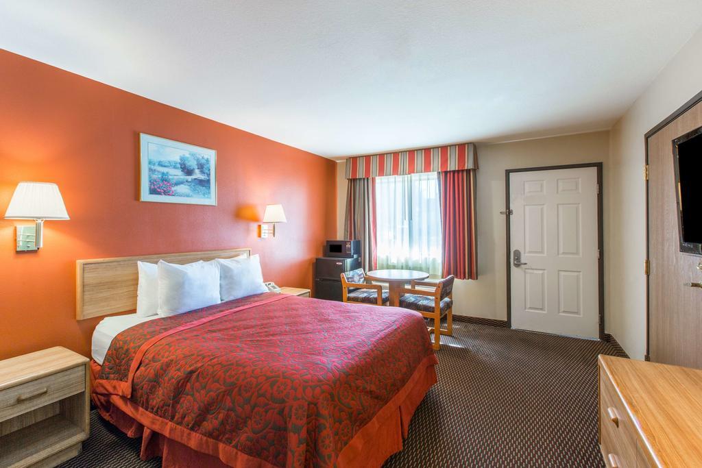 Days Inn By Wyndham Tucson Airport Drexel Heights Exterior foto